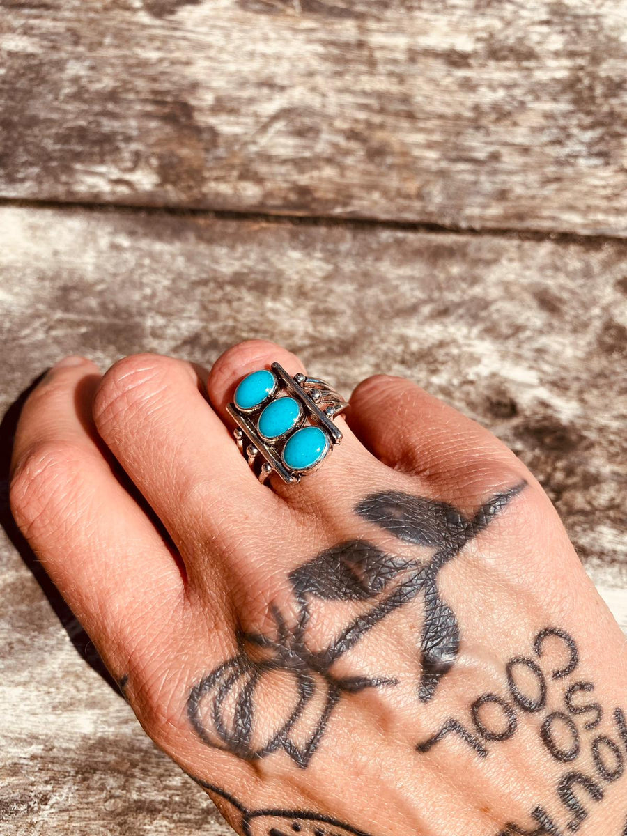 PILLAR RING